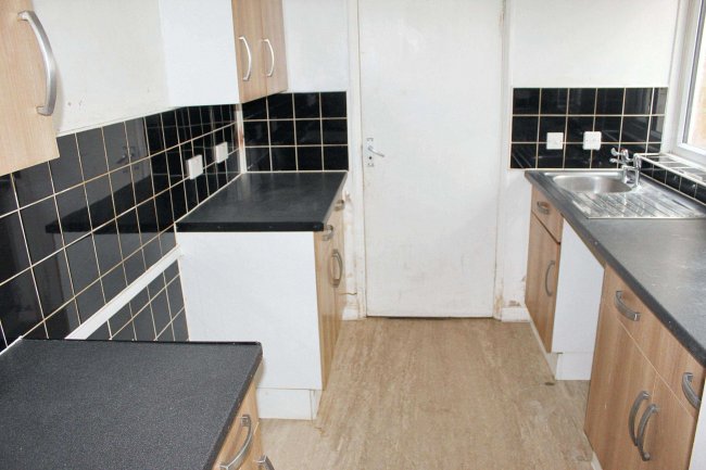 20 St. George's Road, Hastings, East Sussex, TN34 3ND 7