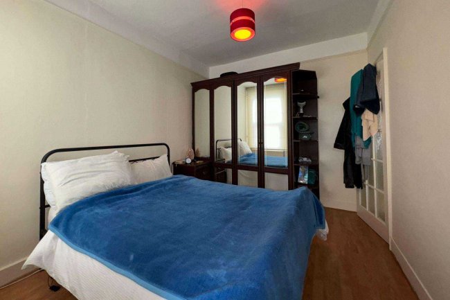 28 Sperling Road, Tottenham, London N17 6UL 2