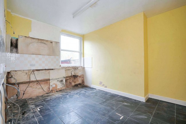 1108 Chester Road, Stretford, M32 0HL 9