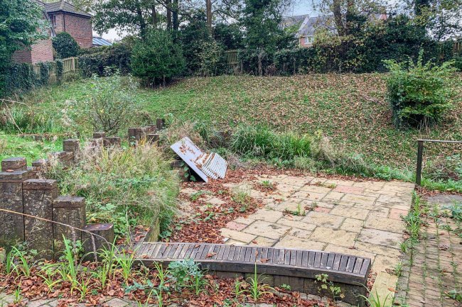 7 Stonelands Park, Ryde, PO33 3BD 8