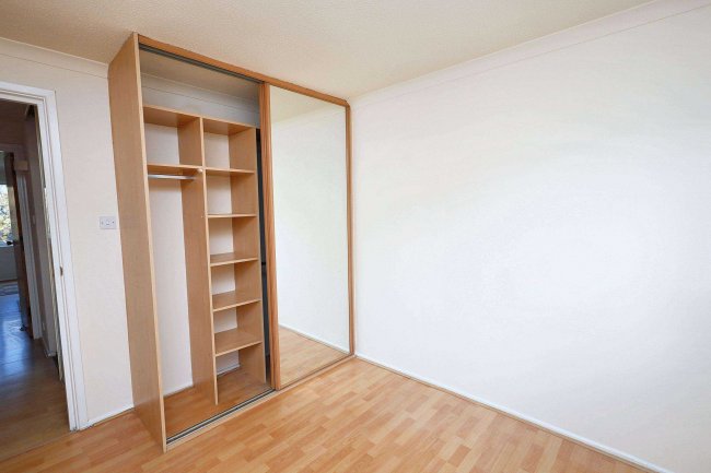 10 Alders Close, Wanstead, E11 3RZ 9