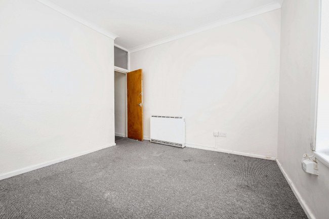 Flat 3, 49 Elm Grove, Southsea, Hampshire, PO5 1JF 8