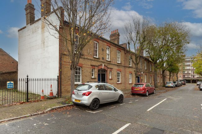 35 - 85 (odd)  Canon Beck Road, Rotherhithe, London, SE16 6DF 10