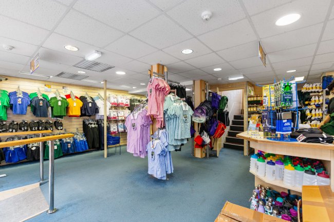 5 Church Square, High Wycombe HP11 2DE 7