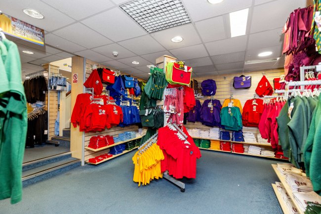 5 Church Square, High Wycombe HP11 2DE 7