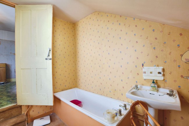 265 Brook Street, Erith, Kent, DA8 1EB 1