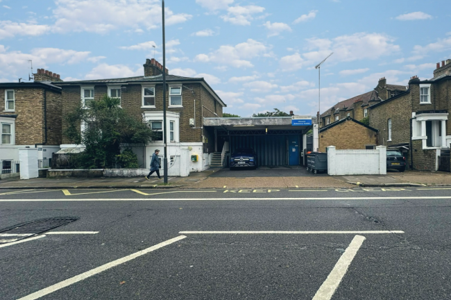 Chiswick Ambulance Station, 368 Goldhawk Road, Chiswick, W6 0XF 8