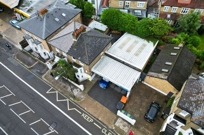 Chiswick Ambulance Station, 368 Goldhawk Road, Chiswick, W6 0XF 8