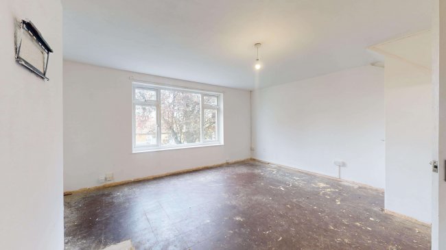 8A Holme Close, Cheshunt, Waltham Cross, EN8 8ST 3