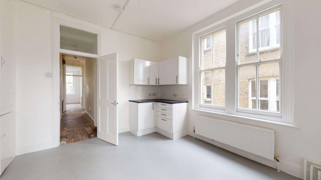 Flat 3, 28 Cathcart Hill, Tufnell Park, London, N19 5QN 4