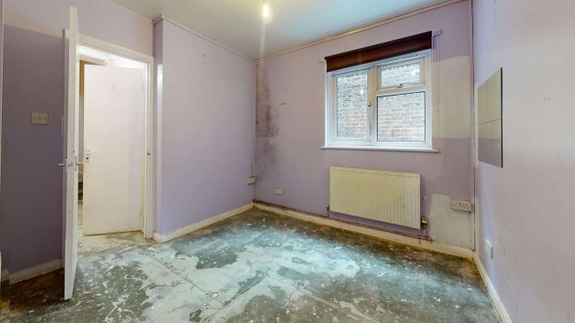 Flat B 58 Hemberton Road, Clapham, London SW9 9LJ 10