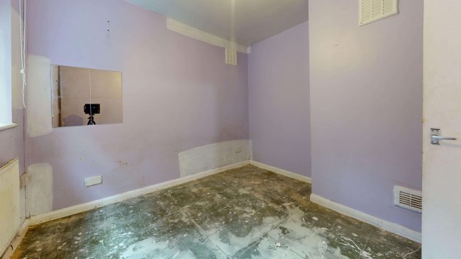 Flat B 58 Hemberton Road, Clapham, London SW9 9LJ 10