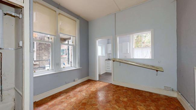 43 Cranworth Gardens, Stockwell, London, SW9 0NR 7