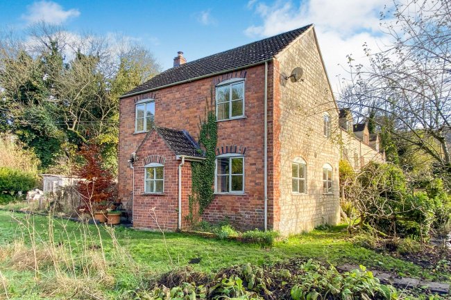 1 Spring Cottages, The Vatch, Stroud, Gloucestershire, GL6 7JY 5