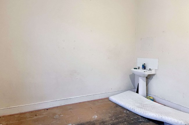 25 Whitworth Road, South Norwood, SE25 6XQ 10