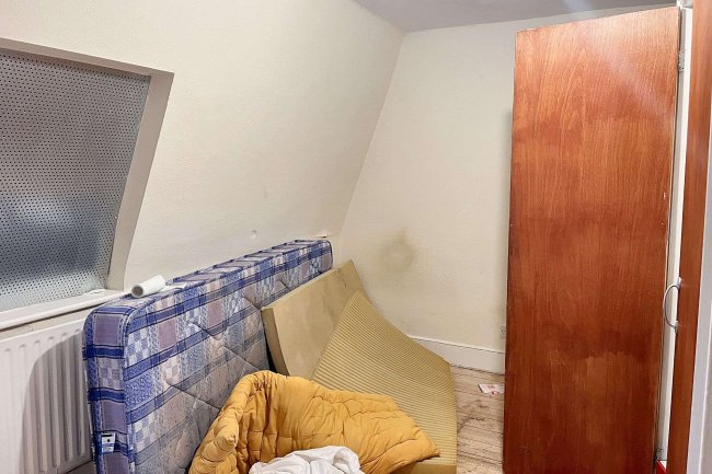 25 Whitworth Road, South Norwood, SE25 6XQ 10