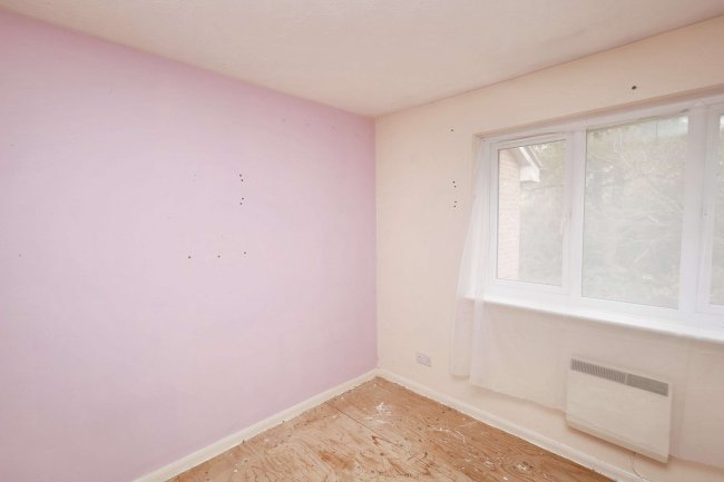 50 Oakside, New Denham, Uxbridge, UB9 4BX 1