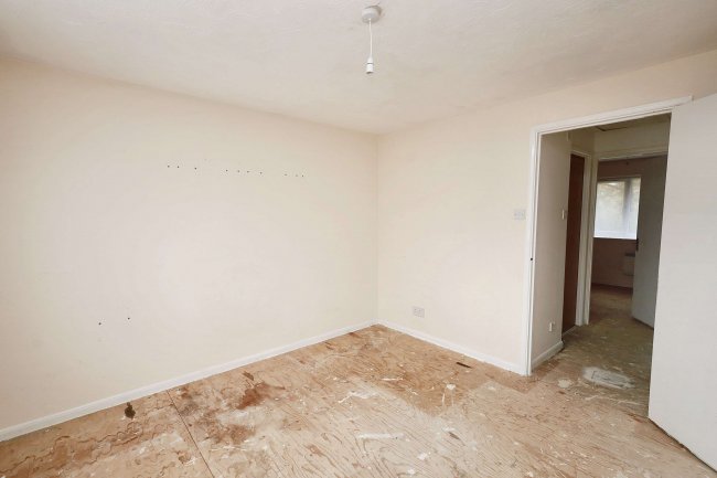 50 Oakside, New Denham, Uxbridge, UB9 4BX 1