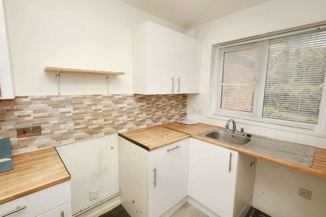 50 Oakside, New Denham, Uxbridge, UB9 4BX 1