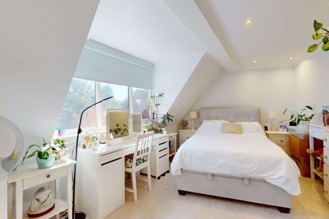 50 Hayes Street, Hayes, Bromley, BR2 7LD 8