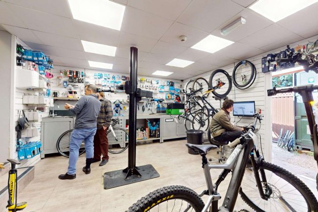 50 Hayes Street, Hayes, Bromley, BR2 7LD 8