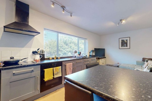 50 Hayes Street, Hayes, Bromley, BR2 7LD 8