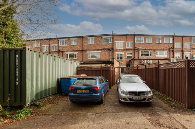 50 Hayes Street, Hayes, Bromley, BR2 7LD 8