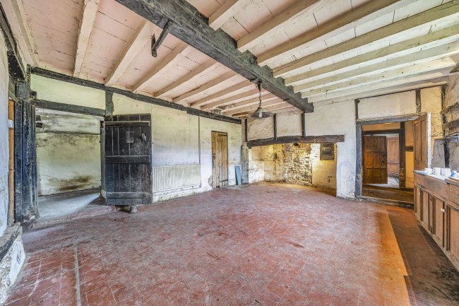 Tappington Hall Farm, Canterbury Road, Denton, Kent, CT4 6RG 6