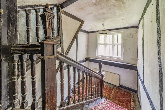 Tappington Hall Farm, Canterbury Road, Denton, Kent, CT4 6RG 6