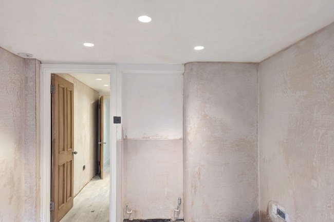 263A Ladbroke Grove, London W10 6HF 7