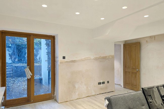 263A Ladbroke Grove, London W10 6HF 7