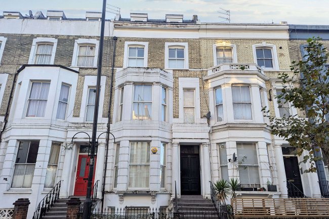 263A Ladbroke Grove, London W10 6HF 7