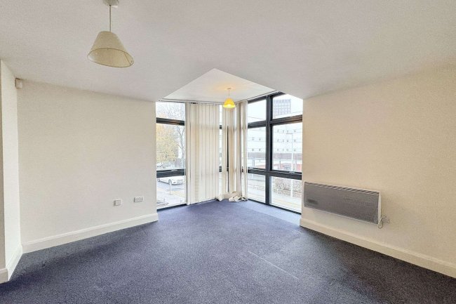 9 Rickman Drive, Edgbaston, Birmingham, B15 2AL 6