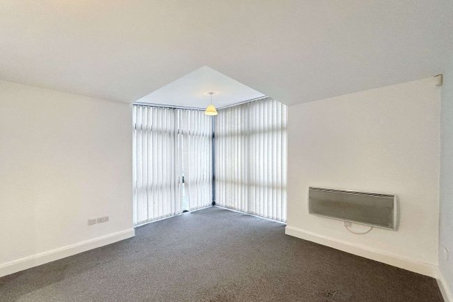 89 Rickman Drive, Edgbaston, Birmingham, B15 2AL 7