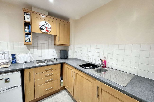 Flat 2, Bracknell Court, 4 Lady Bracknell Mews, Birmingham, B31 2FD 10