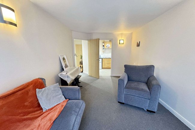 Flat 2, Bracknell Court, 4 Lady Bracknell Mews, Birmingham, B31 2FD 10