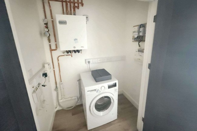 Apartment 103, 63 Shadwell Street, Birmingham, B4 6LQ 6