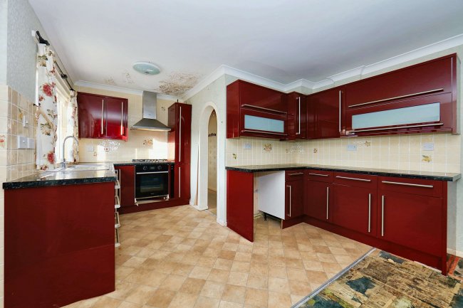 36 Tilstock Crescent, Shrewsbury, Shropshire, SY2 6HJ 8