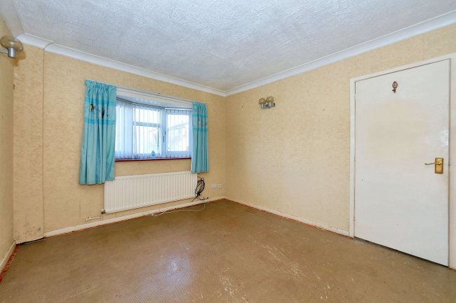 36 Tilstock Crescent, Shrewsbury, Shropshire, SY2 6HJ 8