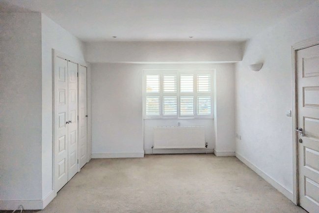 1 Rossiter Close, Norwood, London, SE19 3BB 3