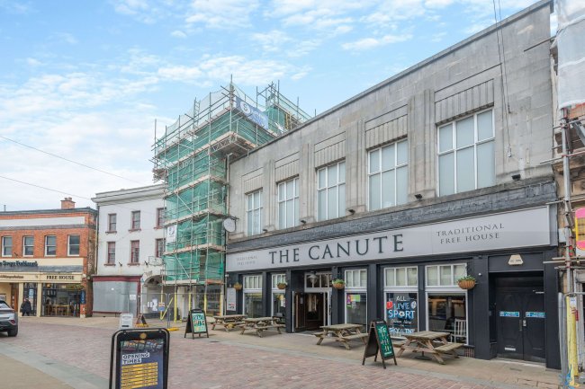 12-14 Silver Street, Gainsborough DN21 2DP 4