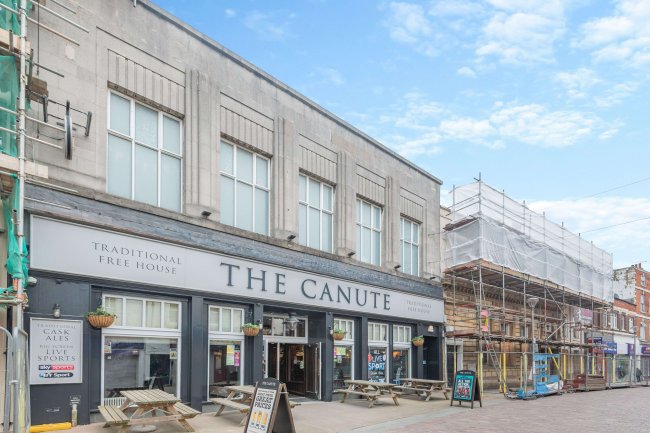 12-14 Silver Street, Gainsborough DN21 2DP 4