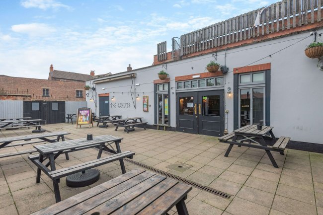 12-14 Silver Street, Gainsborough DN21 2DP 4