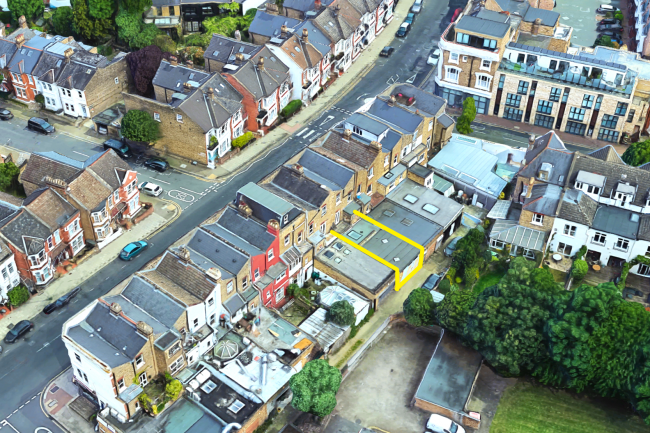 273 Putney Bridge Road, Putney, London SW15 2PT 2