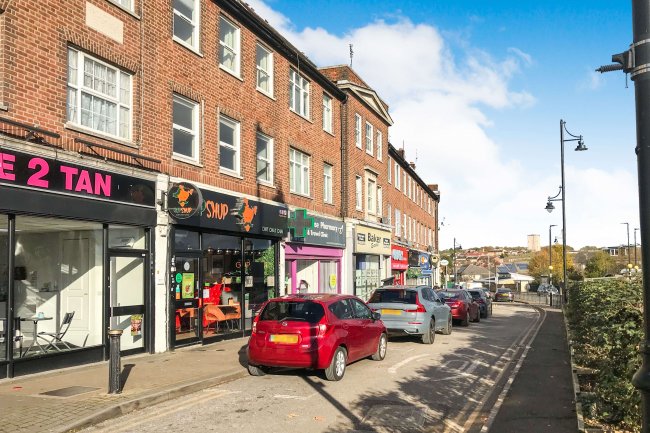 3 Clockhouse Lane, Romford RM5 3PH 2