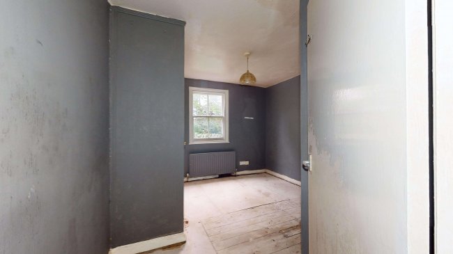 29 Ewald Road, Fulham, London SW6 3NB 3