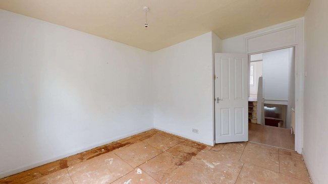 29 Ewald Road, Fulham, London SW6 3NB 3