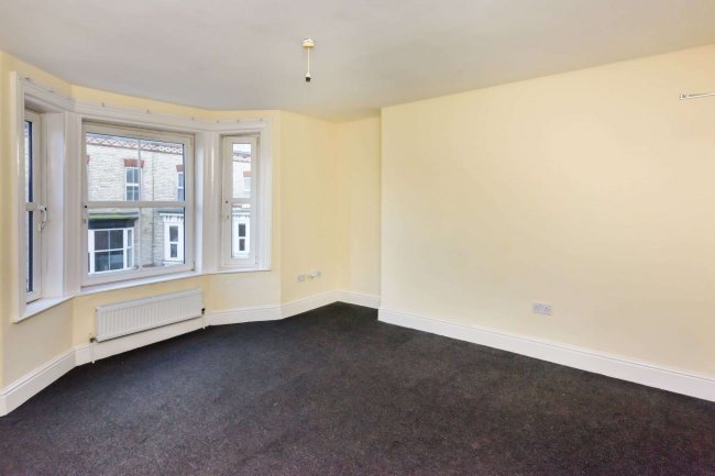 2 Hoxton Road, Scarborough, YO12 7ST 5