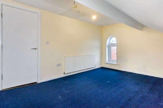 2 Hoxton Road, Scarborough, YO12 7ST 5