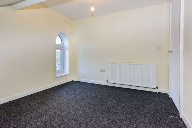 2 Hoxton Road, Scarborough, YO12 7ST 5